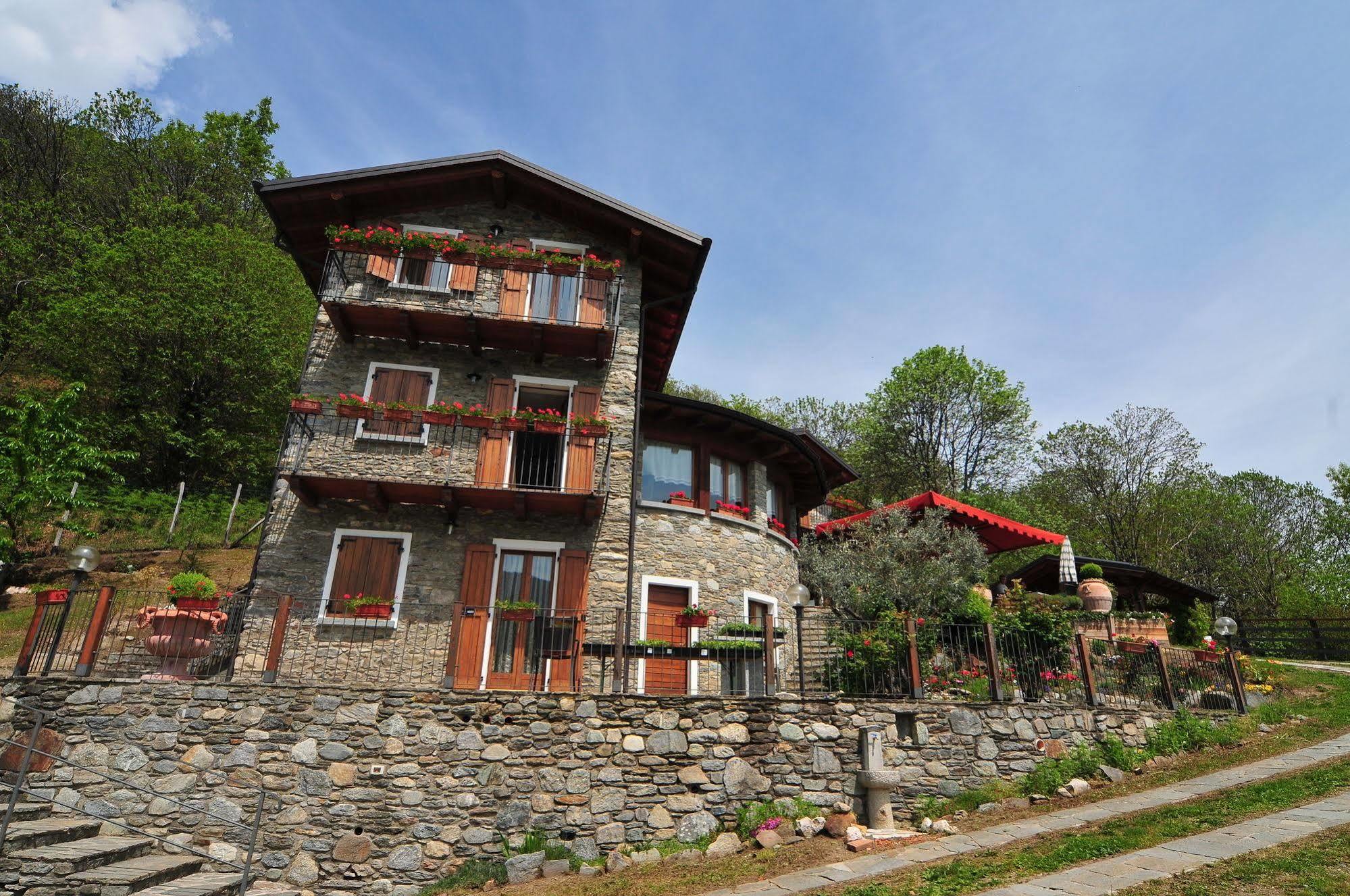 Agriturismo La Fonte Di Mariella Landhaus Gravedona